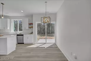 288 Charlestown Rd, Boiling Spring Lakes, NC 28461 - Photo 10