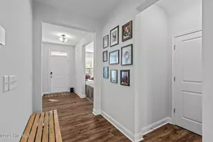 841 Tuscarora Trl, Jacksonville, NC 28546 - Photo 6