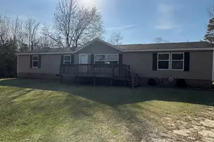 8521 Johns Mill Rd, Maxton, NC 28364 - Photo 2