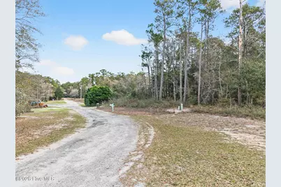 914 Cypress Lakes Circle SE, Bolivia, NC 28422 - Photo 4