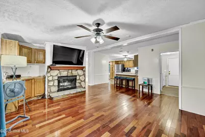 2109 E Lake Shore Drive, Wilmington, NC 28401 - Photo 14