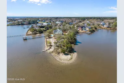 117 Lydia Drive, Swansboro, NC 28584 - Photo 14