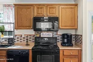 174 Sanders Dr, Hubert, NC 28539 - Photo 8