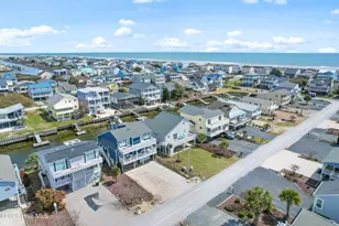 419 Sailfish St, Sunset Beach, NC 28468 - Photo 6