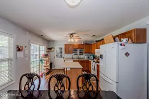 101 Barrington Ct, Maple Hill, NC 28454 - Photo 10