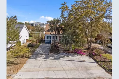 812 Monroe Avenue, Carolina Beach, NC 28428 - Photo 32