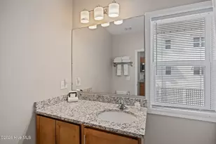 704 E Moore St, Southport, NC 28461 - Photo 12