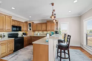 128 Blockade Runner Dr, Holden Beach, NC 28462 - Photo 4