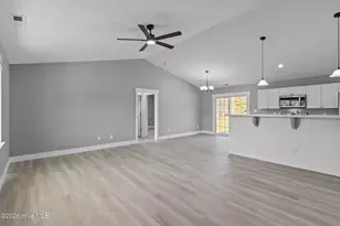 207 Tall Tree Court, Maysville, NC 28555 - Photo 24