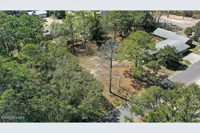 809 Monroe Avenue, Carolina Beach, NC 28428 - Photo 6