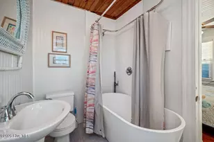 3016 W Beach Dr, Oak Island, NC 28465 - Photo 36