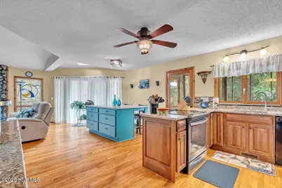5505 Fredeen Court, Emerald Isle, NC 28594 - Photo 12