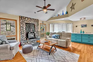 5505 Fredeen Ct, Emerald Isle, NC 28594 - Photo 24