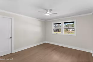 1000 Pine St, Lake Waccamaw, NC 28450 - Photo 26