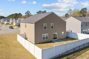 1917 Rolling Meadows Dr, Greenville, NC 27858 - Photo 10