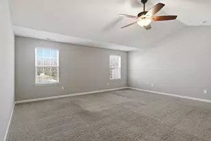 687 Botanical Ct, Bunnlevel, NC 28323 - Photo 14