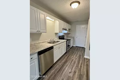 1287 Park West Drive #5, Greenville, NC 27834 - Photo 4