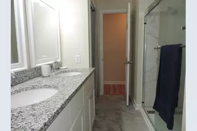 209 Shoreline Drive, New Bern, NC 28562 - Photo 8