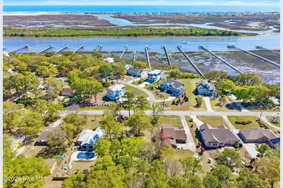 515 Shoreline Drive E, Sunset Beach, NC 28468 - Photo 36