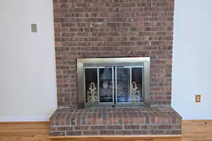 214 E Bladen St, Bladenboro, NC 28320 - Photo 18