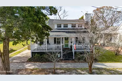 1205 Evans Street, Morehead City, NC 28557 - Photo 2