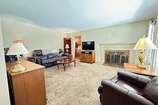 100 Wilson St, Clinton, NC 28328 - Photo 16