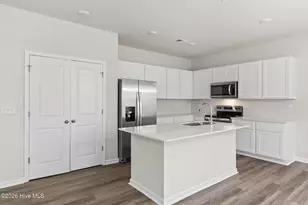 1063 Hanson Dr, Leland, NC 28451 - Photo 8