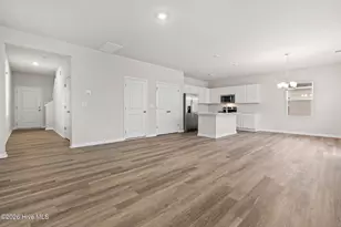 1063 Hanson Dr, Leland, NC 28451 - Photo 4