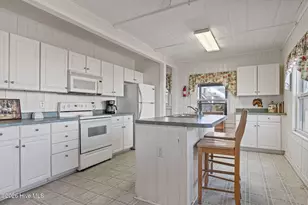 202 Glenn St, Atlantic Beach, NC 28512 - Photo 8
