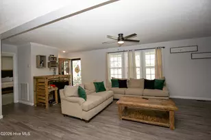 315 Pickett Cir, Vass, NC 28394 - Photo 6