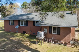 207 College Ave, Washington, NC 27889 - Photo 6