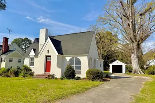 1304 Rhem St, Kinston, NC 28501 - Photo 2
