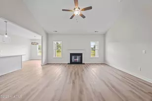 208 Gate Water Ct, Jacksonville, NC 28546 - Photo 16