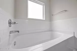 208 Gate Water Ct, Jacksonville, NC 28546 - Photo 12