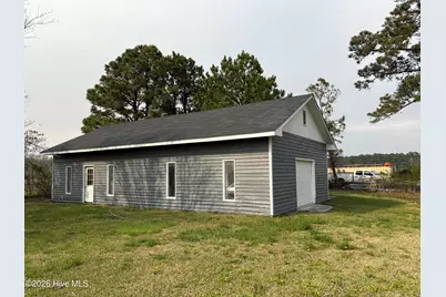 1468 W Corbett Avenue, Swansboro, NC 28584 - Photo 4
