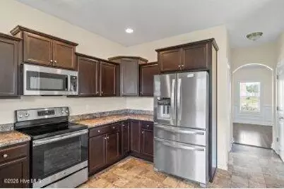 614 Carat Court, Jacksonville, NC 28546 - Photo 12