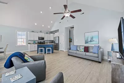 115 E Bogue Boulevard, Atlantic Beach, NC 28512 - Photo 14