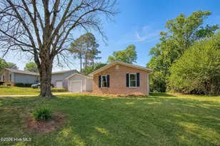 119 Shadow Brook Dr, Jacksonville, NC 28546 - Photo 2