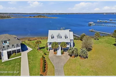 5 Osprey Circle, North Topsail Beach, NC 28460 - Photo 1
