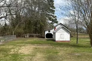302 N Main St, Cove City, NC 28523 - Photo 2