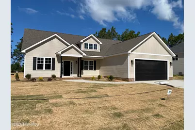 117 N Rabbit Run Drive, Smithfield, NC 27577 - Photo 2