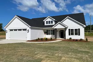 205 N Rabbit Run Dr, Smithfield, NC 27577 - Photo 2