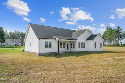 205 N Rabbit Run Drive, Smithfield, NC 27577 - Photo 10
