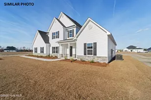 208 Big August Wy, Jacksonville, NC 28546 - Photo 2