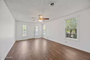 321 Miller Blvd, Havelock, NC 28532 - Photo 4
