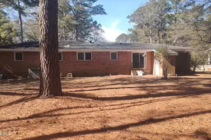 510 Pine St, Smithfield, NC 27577 - Photo 6
