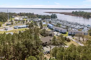 6228 Harbourside Dr, New Bern, NC 28560 - Photo 22