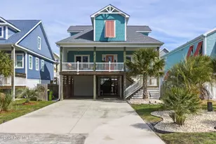 1413 Croaker Ln, Carolina Beach, NC 28428 - Photo 1