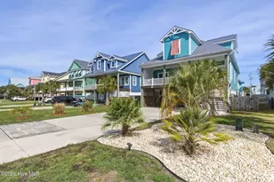 1413 Croaker Ln, Carolina Beach, NC 28428 - Photo 4