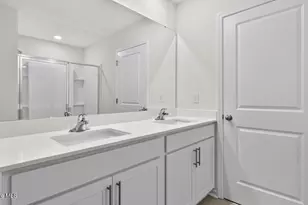 289 Maddox Dr, Aberdeen, NC 28315 - Photo 28